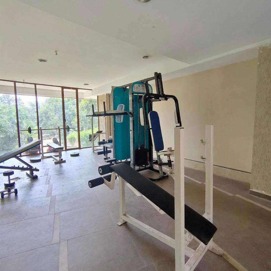 Silverador Resort Thane Exterior foto